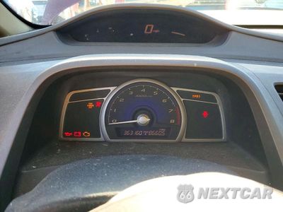Zdjęcie 9 z 12 samochodu: 2008 HONDA CIVIC LX VIN:2HGFA15528H500154 - miniatura