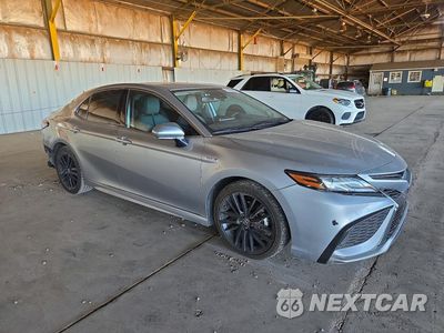 Czwarte zdjęcie samochodu z boku: 2021 TOYOTA CAMRY XSE VIN:4T1K31AK5MU564355 - miniatura