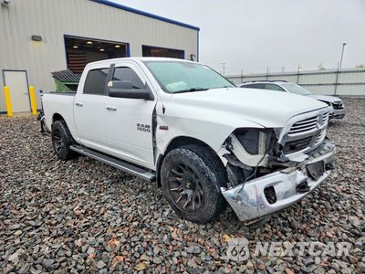 Czwarte zdjęcie samochodu z boku: 2017 RAM 1500 SLT VIN:3C6RR7LT4HG564826 - miniatura