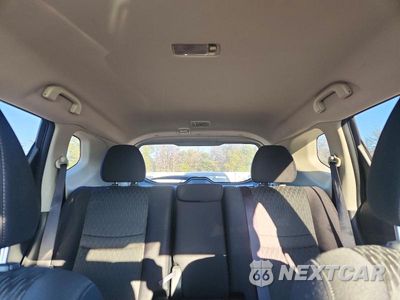 Zdjęcie 10 z 13 samochodu: 2017 NISSAN ROGUE SV VIN:JN8AT2MV0HW282876 - miniatura