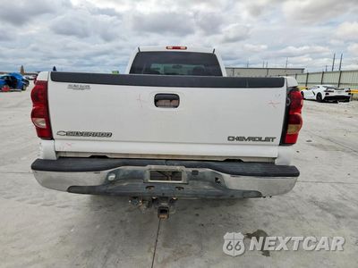 Zdjęcie 6 z 12 samochodu: 2003 CHEVROLET SILVERADO C2500 HEAVY DUTY VIN:1GCHC23U03F181722 - miniatura
