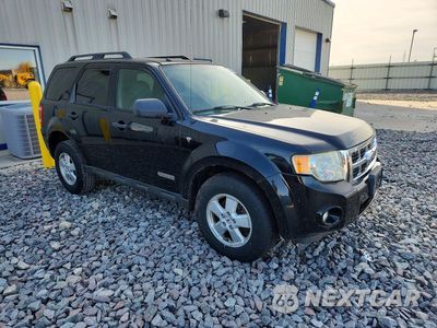 Czwarte zdjęcie samochodu z boku: 2008 FORD ESCAPE XLT VIN:1FMCU03188KD22760 - miniatura