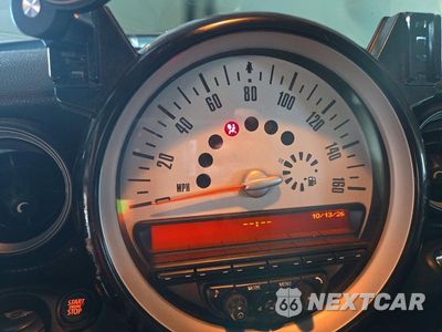 Zdjęcie 12 z 13 samochodu: 2012 MINI COOPER S VIN:WMWZP3C50CT250950 - miniatura