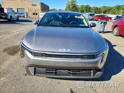 Piąte zdjęcie samochodu w środku: 2026 KIA K4 LXS VIN:3KPFT4DE3TE349910 - miniatura