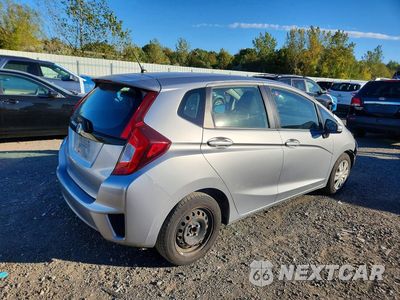 Trzecie zdjęcie samochodu z tyłu: 2017 HONDA FIT LX VIN:3HGGK5H57HM713171 - miniatura