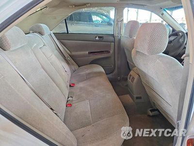 Zdjęcie 10 z 12 samochodu: 2003 TOYOTA CAMRY XLE VIN:4T1BE30K83U247899 - miniatura