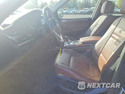 Zdjęcie 7 z 12 samochodu: 2011 BMW X5 XDRIVE35I VIN:5UXZV4C54BL742618 - miniatura