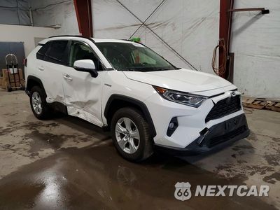 Czwarte zdjęcie samochodu z boku: 2019 TOYOTA RAV4 HYBRID XLE VIN:JTMRWRFV7KD031173 - miniatura