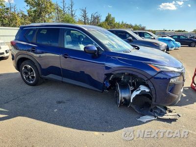 Czwarte zdjęcie samochodu z boku: 2025 NISSAN ROGUE SV VIN:JN8BT3BB9SW429268 - miniatura