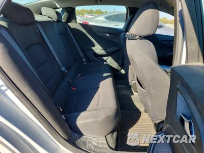 Zdjęcie 10 z 12 samochodu: 2020 CHEVROLET MALIBU LS VIN:1G1ZB5ST6LF139646 - miniatura