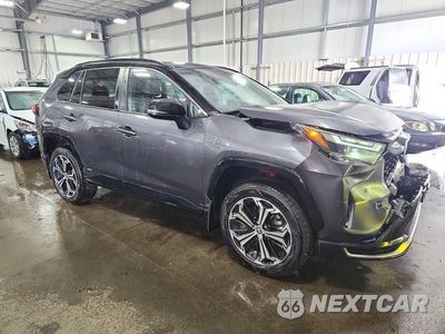 Czwarte zdjęcie samochodu z boku: 2024 TOYOTA RAV4 PRIME XSE VIN:JTMFB3FV0RD219717 - miniatura