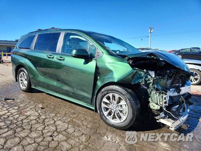 Czwarte zdjęcie samochodu z boku: 2023 TOYOTA SIENNA LE VIN:5TDKRKEC7PS171557 - miniatura