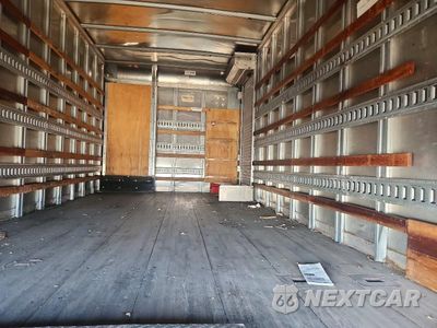 Zdjęcie 10 z 12 samochodu: 2018 HINO 195 BOX TRUCK VIN:JHHSDM2H7JK006260 - miniatura