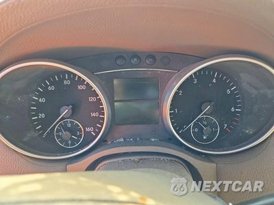 Zdjęcie 9 z 13 samochodu: 2009 MERCEDES-BENZ GL 450 4MATIC VIN:4JGBF71EX9A447500 - miniatura