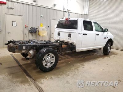 Trzecie zdjęcie samochodu z tyłu: 2015 RAM 2500 ST VIN:3C6UR5HJ7FG537025 - miniatura