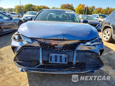 Piąte zdjęcie samochodu w środku: 2019 TOYOTA AVALON HYBRID XSE VIN:4T1B21FB8KU001275 - miniatura