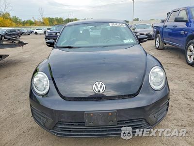 Piąte zdjęcie samochodu w środku: 2017 VOLKSWAGEN BEETLE 1.8T VIN:3VWF17AT7HM630791 - miniatura