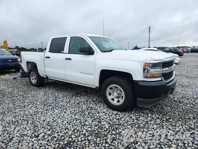 Czwarte zdjęcie samochodu z boku: 2018 CHEVROLET SILVERADO K1500 VIN:3GCUKNEC8JG336083 - miniatura