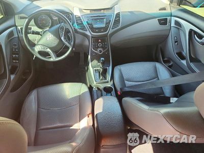 Zdjęcie 8 z 12 samochodu: 2015 HYUNDAI ELANTRA LIMITED VIN:KMHDH4AE1FU326950 - miniatura