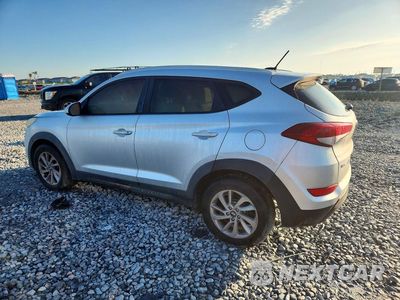 Drugie zdjęcie samochodu z przodu: 2016 HYUNDAI TUCSON SE VIN:KM8J33A47GU116793 - miniatura