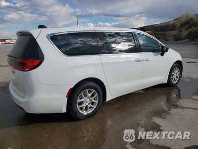 Trzecie zdjęcie samochodu z tyłu: 2026 CHRYSLER PACIFICA SELECT VIN:2C4RC1BG5TR278093 - miniatura