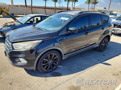2017 FORD ESCAPE SE 1FMCU0GD5HUD93777 - główne zdjęcie licytacji z USA - miniatura
