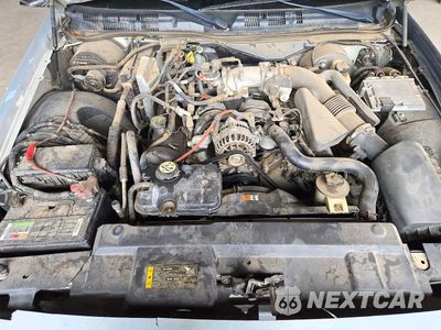 Zdjęcie 11 z 12 samochodu: 2006 MERCURY GRAND MARQUIS LS VIN:2MEFM75W16X636049 - miniatura