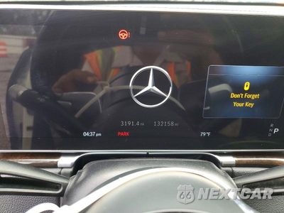 Zdjęcie 10 z 13 samochodu: 2021 MERCEDES-BENZ S 580 4MATIC VIN:W1K6G7GB0MA016789 - miniatura