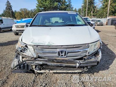 Piąte zdjęcie samochodu w środku: 2011 HONDA ODYSSEY TOURING VIN:5FNRL5H97BB034116 - miniatura