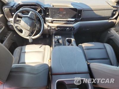 Zdjęcie 8 z 12 samochodu: 2025 CHEVROLET SILVERADO K1500 LT TRAIL BOSS VIN:3GCUKFE85SG334830 - miniatura