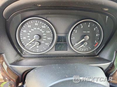 Zdjęcie 9 z 12 samochodu: 2006 BMW 325 I VIN:WBAVB13576PT20037 - miniatura