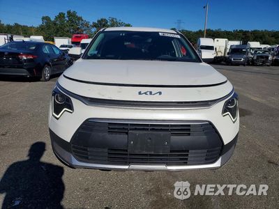Piąte zdjęcie samochodu w środku: 2026 KIA NIRO LX VIN:KNDCP3LE5T5329043 - miniatura