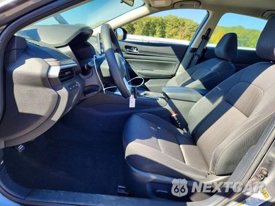 Zdjęcie 7 z 12 samochodu: 2025 NISSAN ALTIMA SV VIN:1N4BL4DV1SN396934 - miniatura