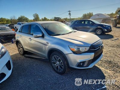 Czwarte zdjęcie samochodu z boku: 2019 MITSUBISHI OUTLANDER SPORT ES VIN:JA4AR3AU5KU031523 - miniatura