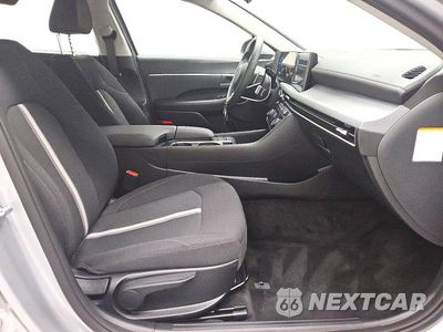 Zdjęcie 13 z 13 samochodu: 2026 HYUNDAI SONATA HYBRID BLUE VIN:KMHL24JJXTA166056 - miniatura