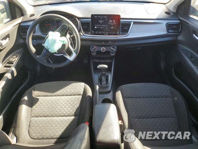 Zdjęcie 8 z 12 samochodu: 2021 KIA RIO S VIN:3KPA24AD3ME364532 - miniatura