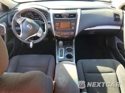 Zdjęcie 8 z 13 samochodu: 2014 NISSAN ALTIMA 2.5 S VIN:1N4AL3AP5EN242744 - miniatura
