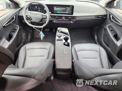 Zdjęcie 8 z 13 samochodu: 2025 KIA EV6 WIND VIN:5XYC3DJC6SG009660 - miniatura