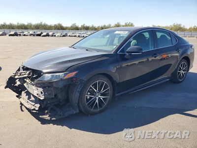 2022 TOYOTA CAMRY SE 4T1G11AK7NU696904 - główne zdjęcie licytacji z USA - miniatura