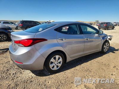 Trzecie zdjęcie samochodu z tyłu: 2016 HYUNDAI ELANTRA SE VIN:5NPDH4AE1GH702000 - miniatura