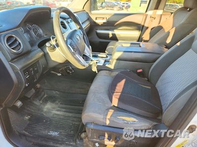 Zdjęcie 7 z 12 samochodu: 2014 TOYOTA TUNDRA SR5 VIN:5TFRY5F17EX155348 - miniatura