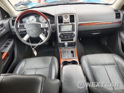 Zdjęcie 8 z 13 samochodu: 2008 CHRYSLER 300 LIMITED VIN:2C3LK33G08H202012 - miniatura