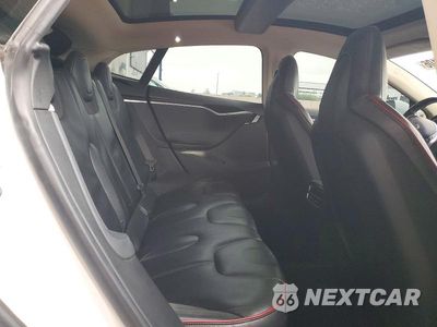 Zdjęcie 10 z 13 samochodu: 2013 TESLA MODEL S VIN:5YJSA1DP3DFP22430 - miniatura