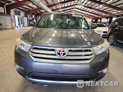 Piąte zdjęcie samochodu w środku: 2011 TOYOTA HIGHLANDER LIMITED VIN:5TDDK3EH6BS068086 - miniatura