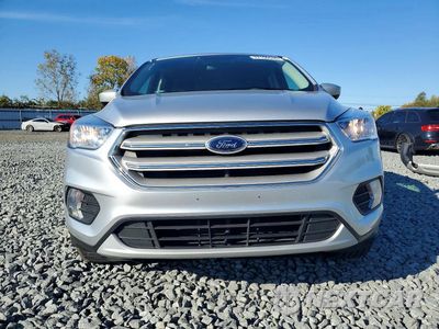 Piąte zdjęcie samochodu w środku: 2019 FORD ESCAPE SE VIN:1FMCU9GDXKUA76833 - miniatura