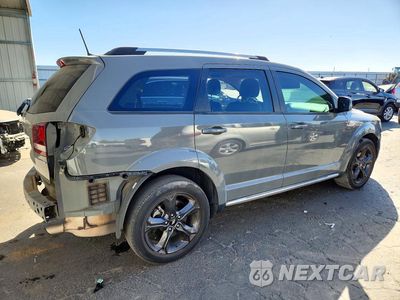 Trzecie zdjęcie samochodu z tyłu: 2020 DODGE JOURNEY CROSSROAD VIN:3C4PDCGB4LT272697 - miniatura