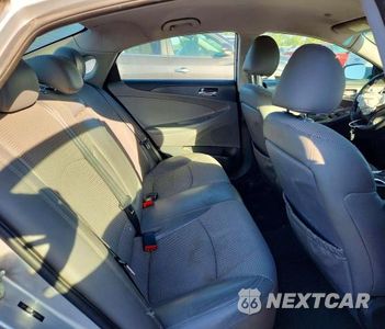 Zdjęcie 10 z 13 samochodu: 2012 HYUNDAI SONATA SE VIN:5NPEC4AC9CH466093 - miniatura