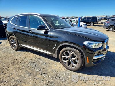 Czwarte zdjęcie samochodu z boku: 2021 BMW X3 SDRIVE30I VIN:5UXTY3C00M9D79863 - miniatura