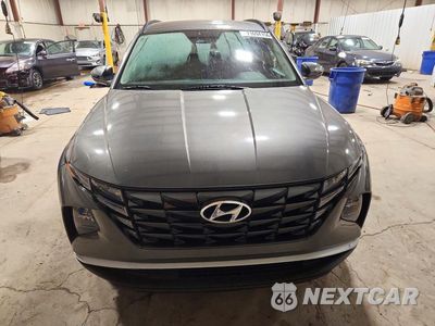 Piąte zdjęcie samochodu w środku: 2022 HYUNDAI TUCSON SEL VIN:5NMJB3AE2NH014869 - miniatura