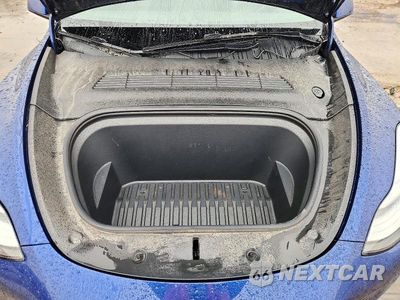 Zdjęcie 12 z 13 samochodu: 2022 TESLA MODEL Y VIN:7SAYGDEE8NF323332 - miniatura